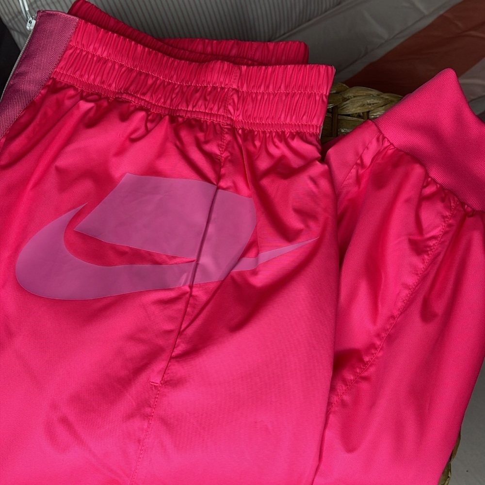 BRAND NEW Nike Hot Pink Woven Joggers